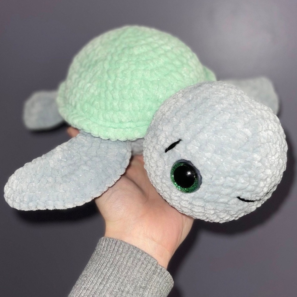 ‼️Handmade/crochet Turtle‼️ - Picture 5 of 9